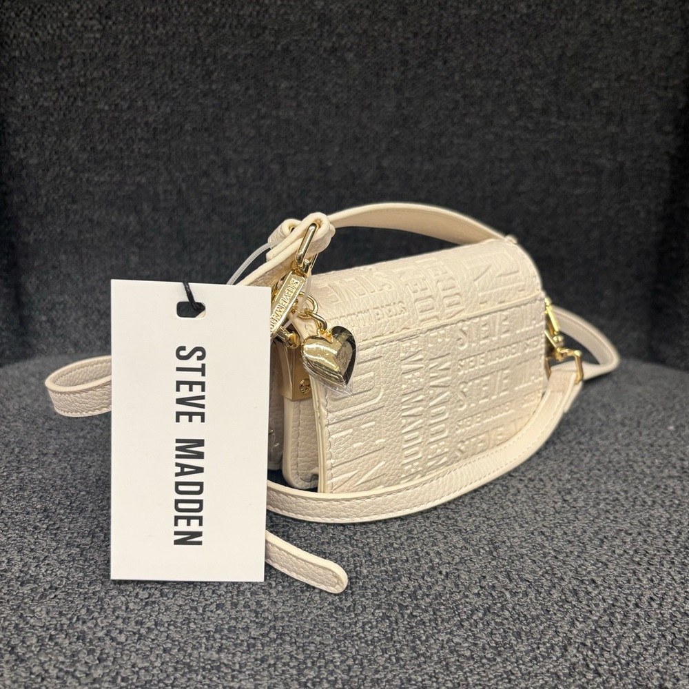Steve Madden Vanilla Mini Crossbody with Gold Heart & Star Charm - Picture 7 of 14